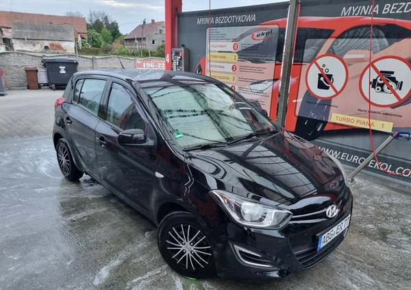 Hyundai i20 cena 24900 przebieg: 127000, rok produkcji 2014 z Legnica małe 191